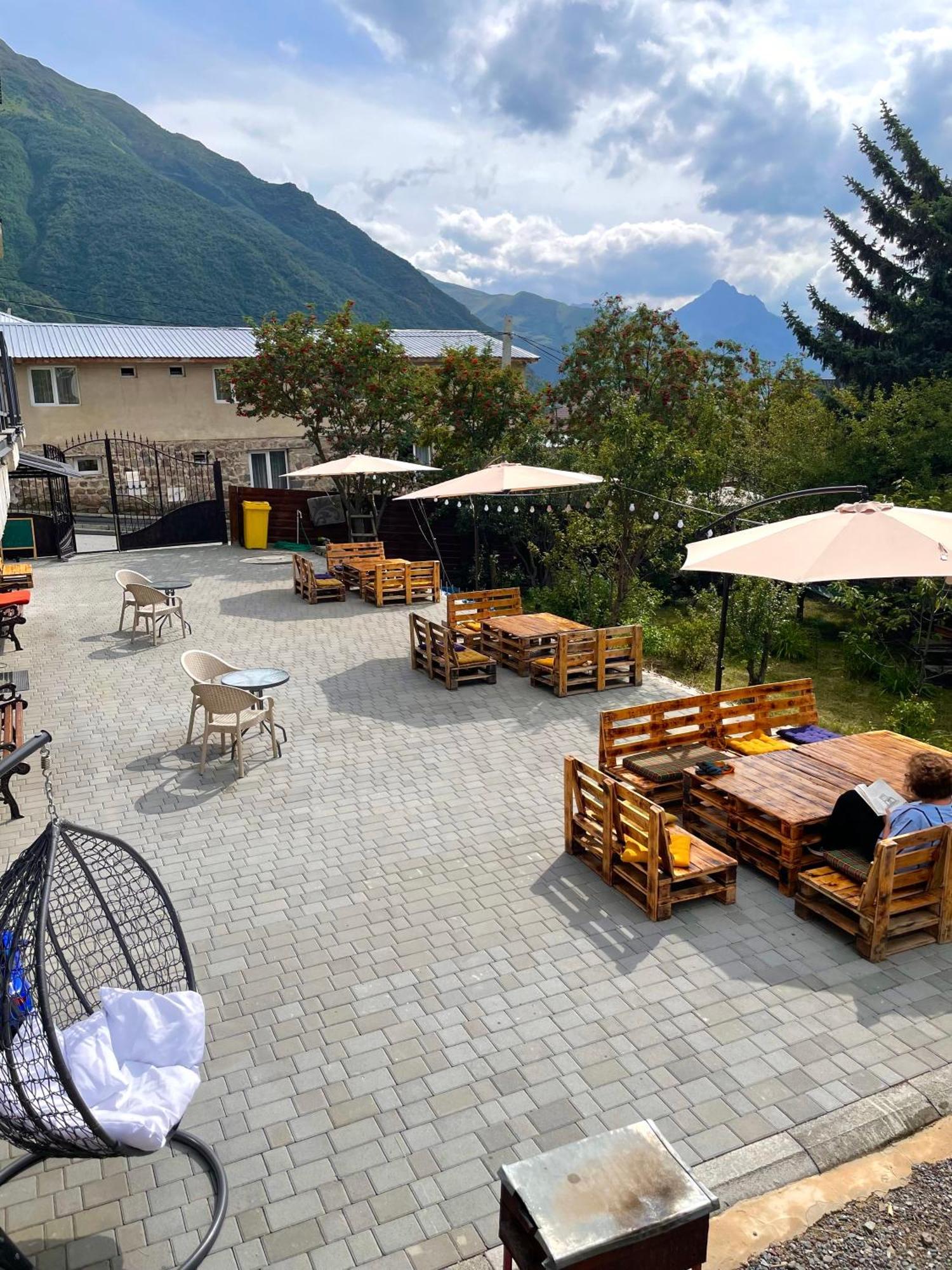Отель Planet Kazbegi Экстерьер фото