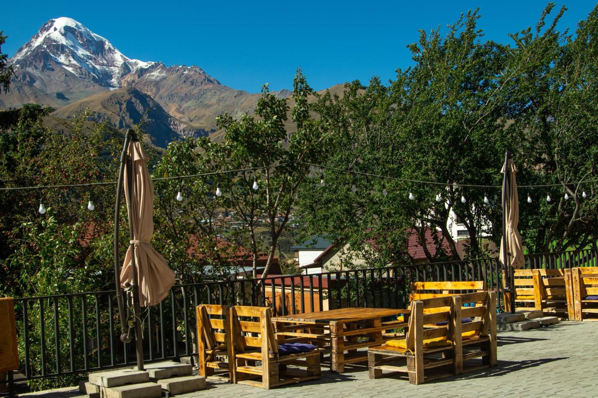 Отель Planet Kazbegi Экстерьер фото